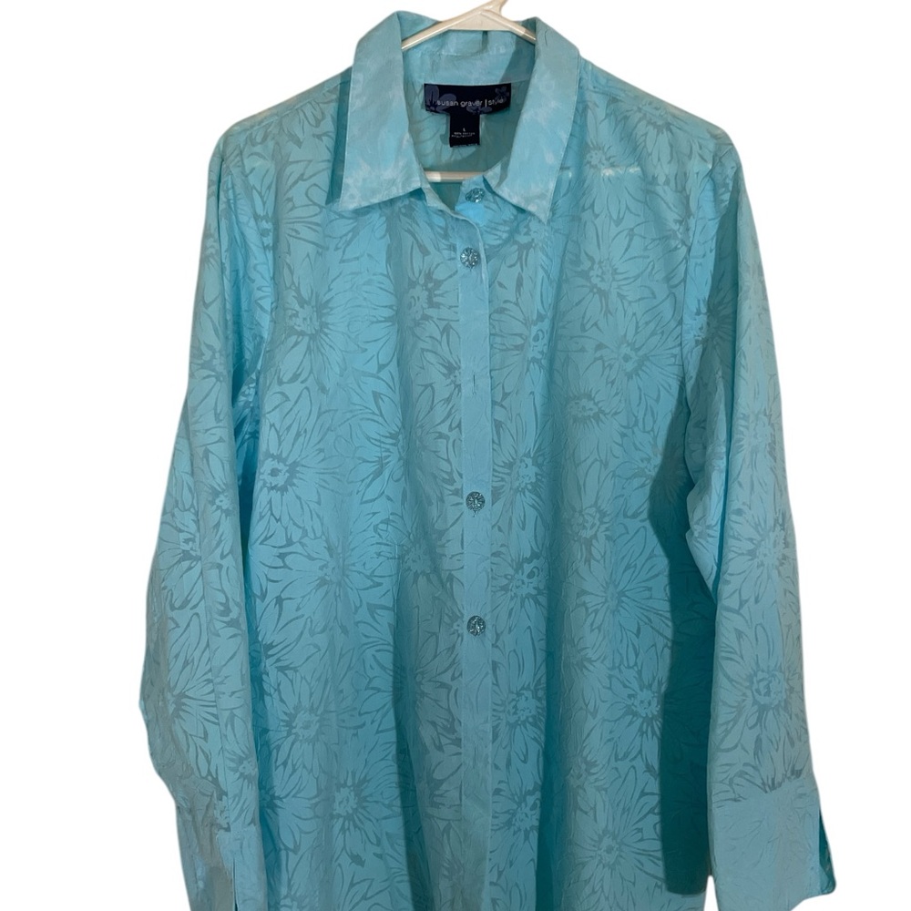 Robin Egg Blue size Large Susan Graver Shirt Button Up